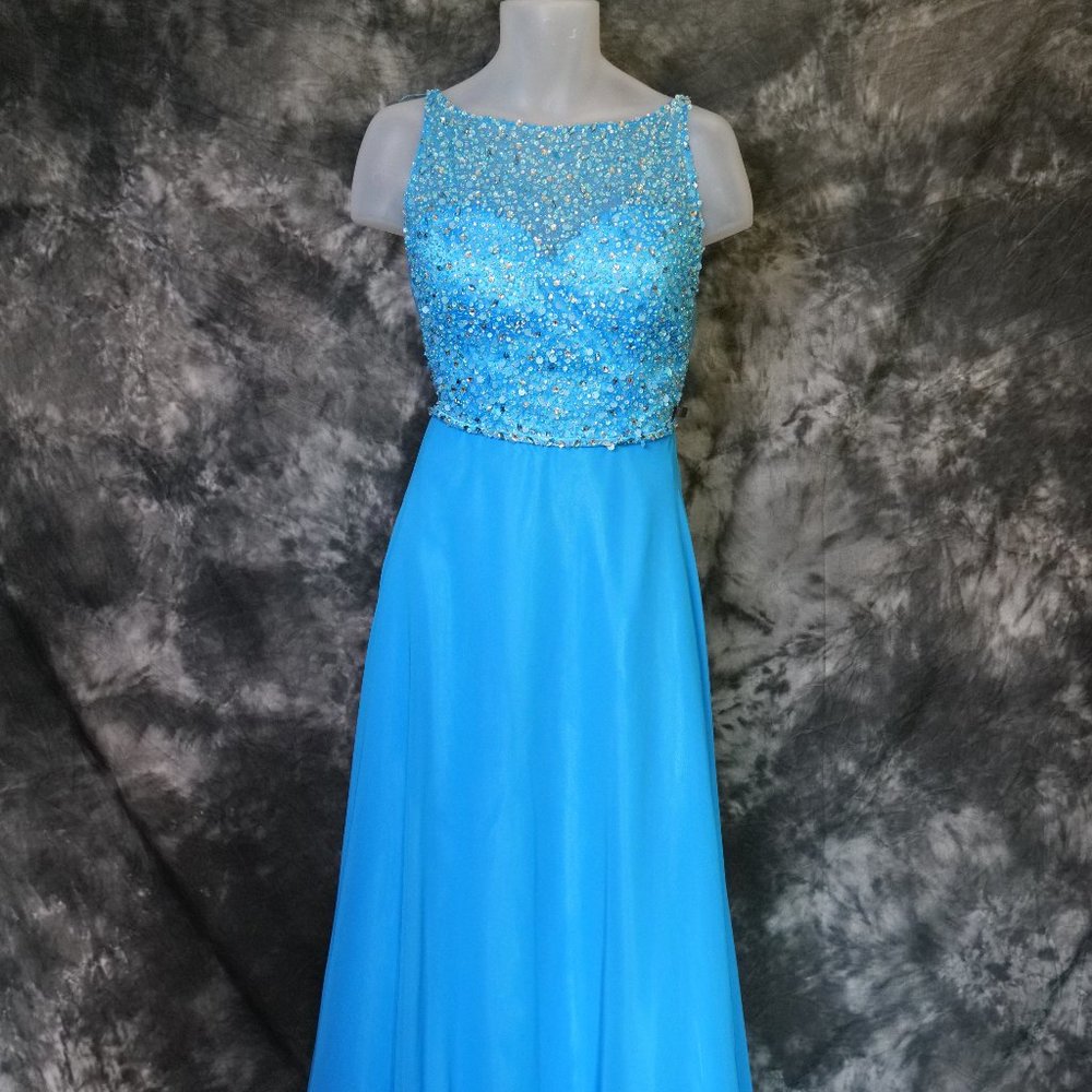 Size 16 Blue Blush Prom Dress